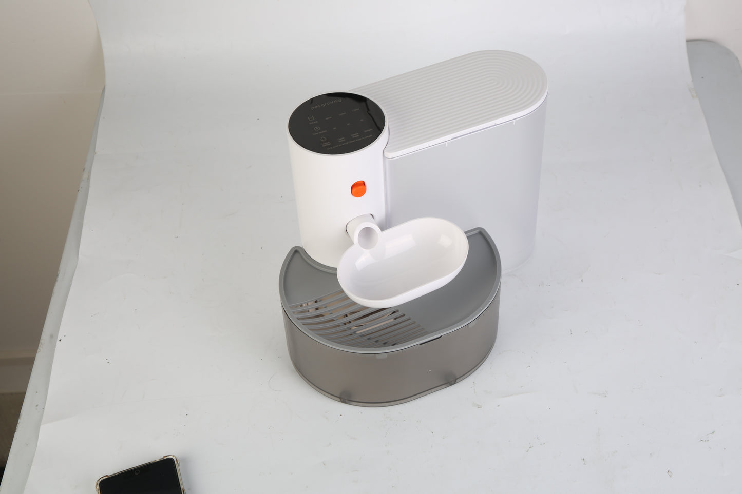 Automatic Pet Water Fountain – 3L Smart Dispenser with Dual Tank & Rechargeable Battery